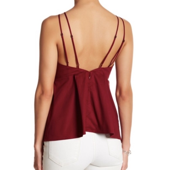 NWOT Kendall & Kylie Plunging Peplum Tank size S - Picture 2 of 2